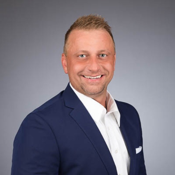 Posh - Picture 2 of 2